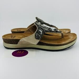 Dansko Women's Pamela Beaded Leather Thong Sandals 1555201600 Size 37/ 6.5-7 US